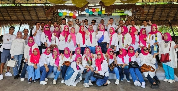 Screenshot_20230427_212707_WhatsApp